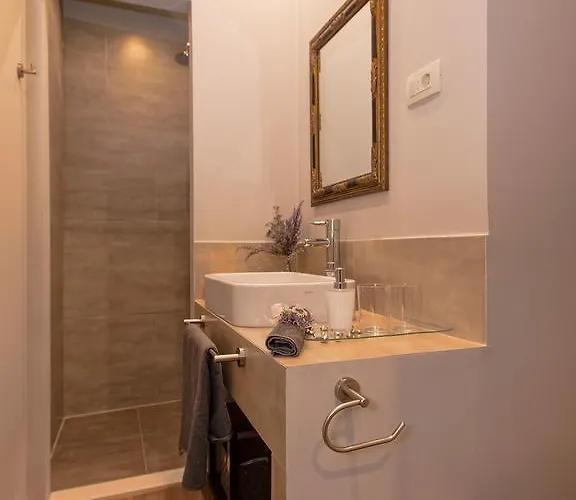 Heraclea Residential Appartement Hvar Town