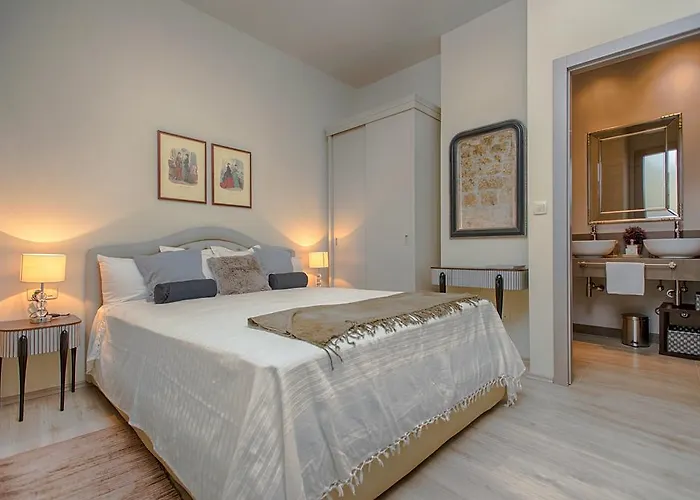 Heraclea Residential Hvar Town