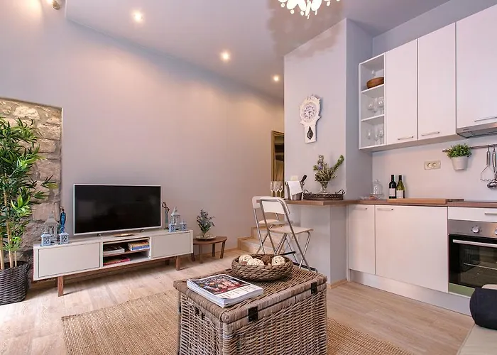 Heraclea Residential Χβαρ